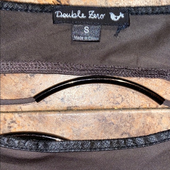 Small grey top back out.. - Picture 3 of 3